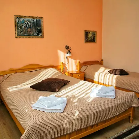 Casa de hóspedes Konakat *