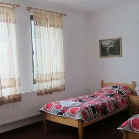 Casa de hóspedes Konakat *
